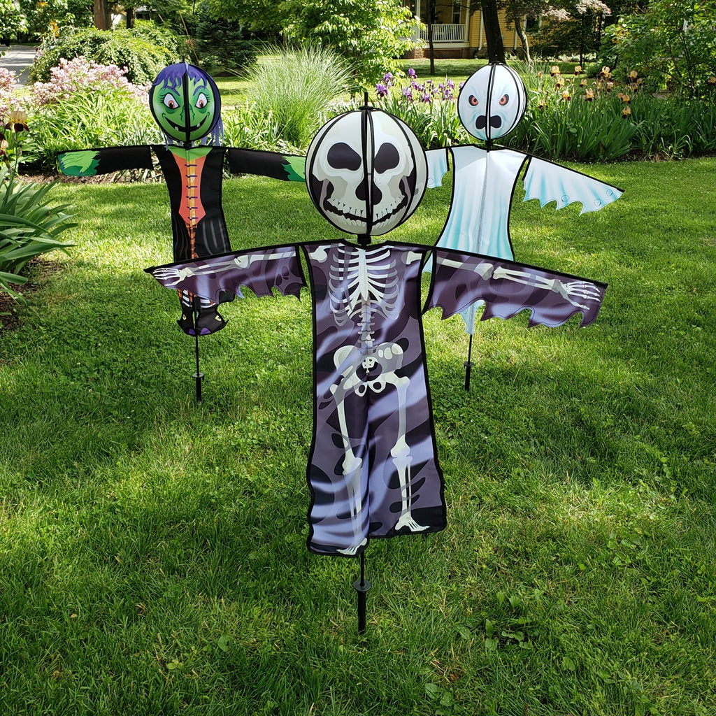 Large Spinning Friend - Ghost