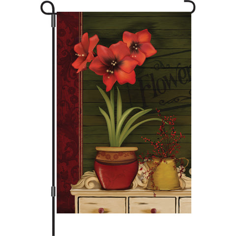 12 in. Flag - Amaryllis